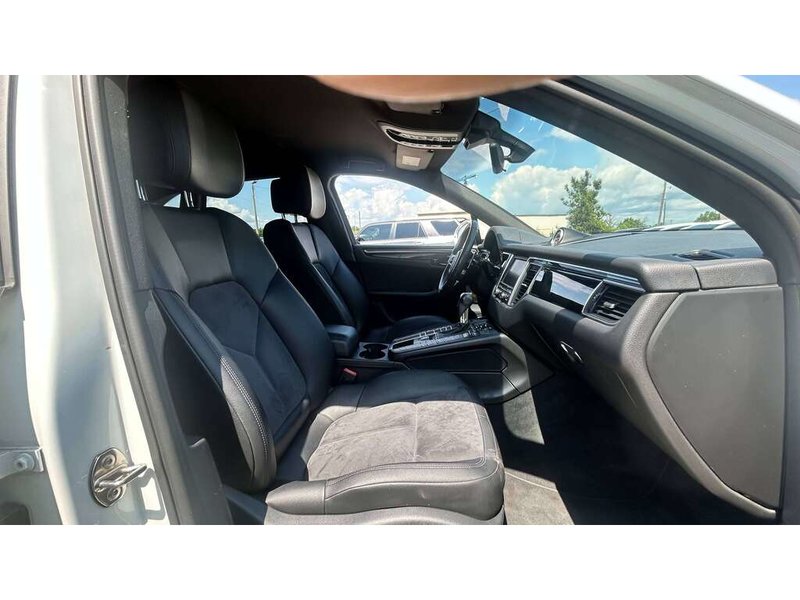 2016 Porsche Macan S AWD 4DR S   3.0L TWIN -TURBO V6 ENGINE