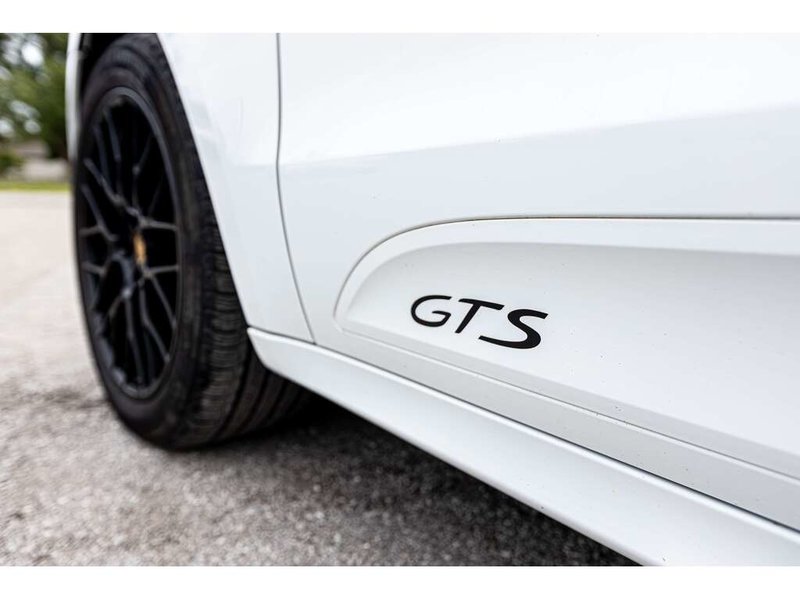 2018 Porsche Macan GTS GTS AWD   v3.0L TWIN - TURBO V6   360 HORSEPOWER