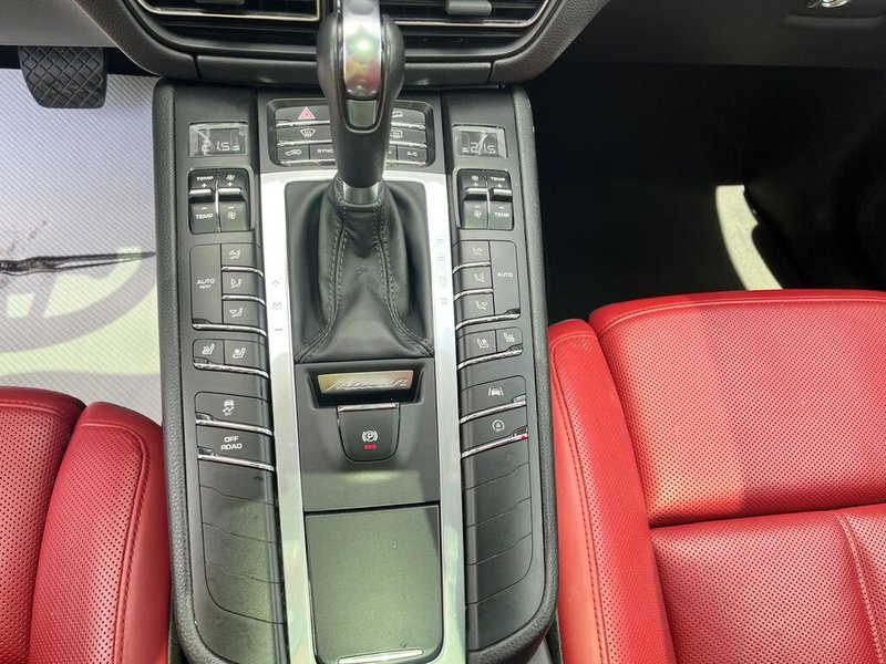 2020 Porsche Macan S S AWD