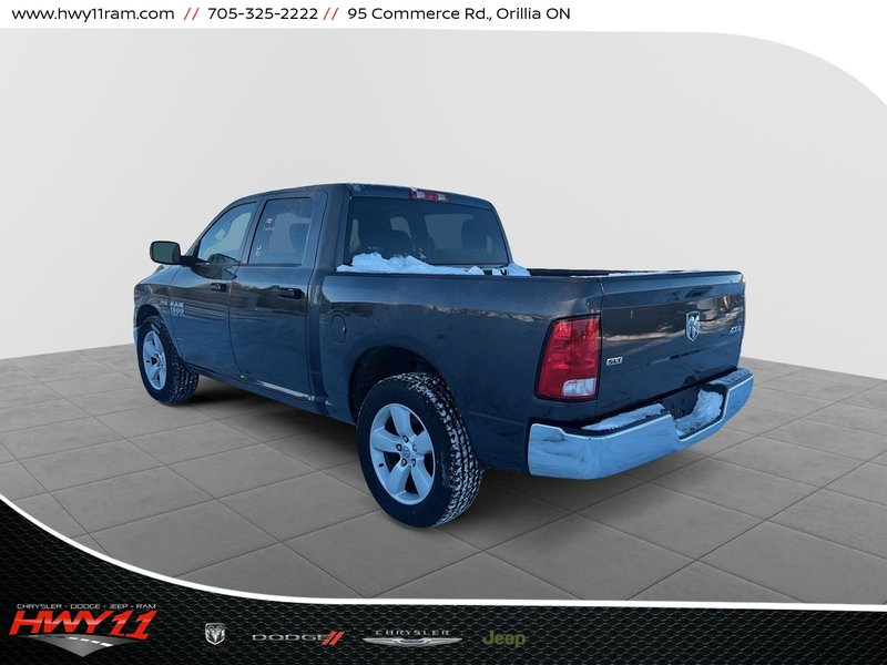 2023 Ram 1500 Classic SLT 4WD | HEMI | HANDSFREE | BACK UP CAM | CLEAN | LOW