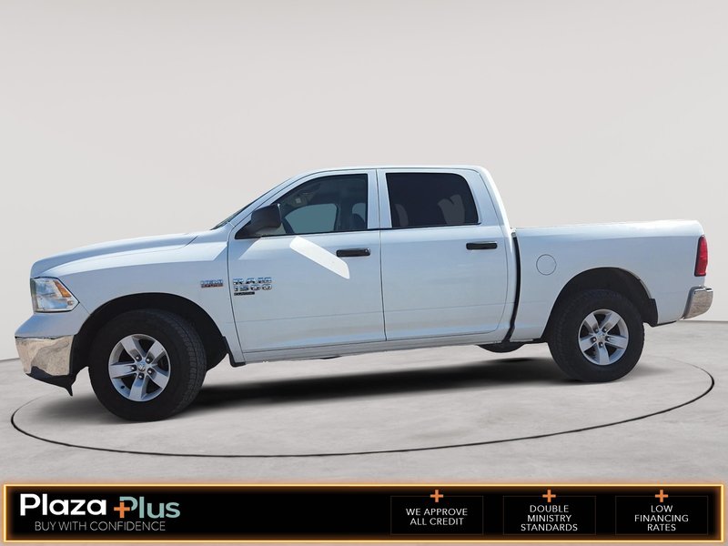 2023 Ram 1500 Classic SLT Clean CarFax Report | 6-Passenger seating  | Certified |
