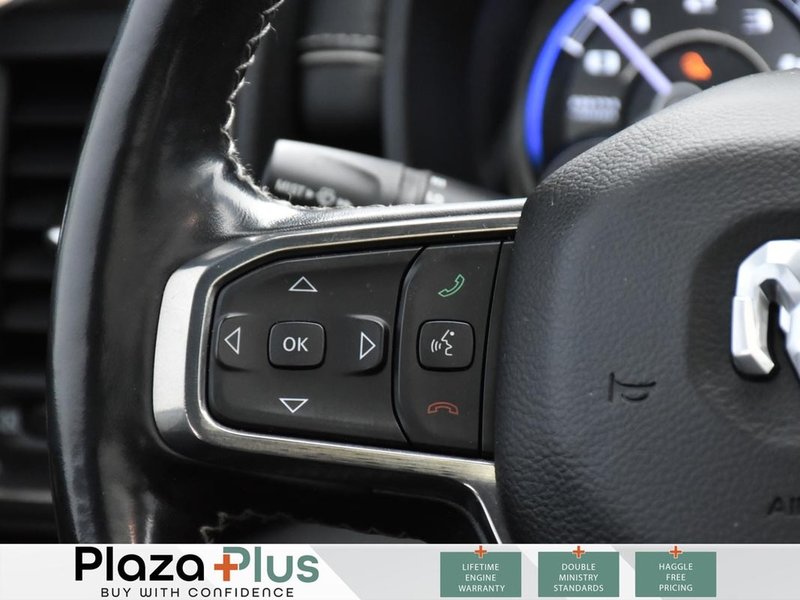 2020 Ram 1500 Limited LIMITED/ADAPTIVE CRUISE/HEATED AND COOLED SEATS/AERIAL VIEW DISPLAY/PANO ROOF/HEMI