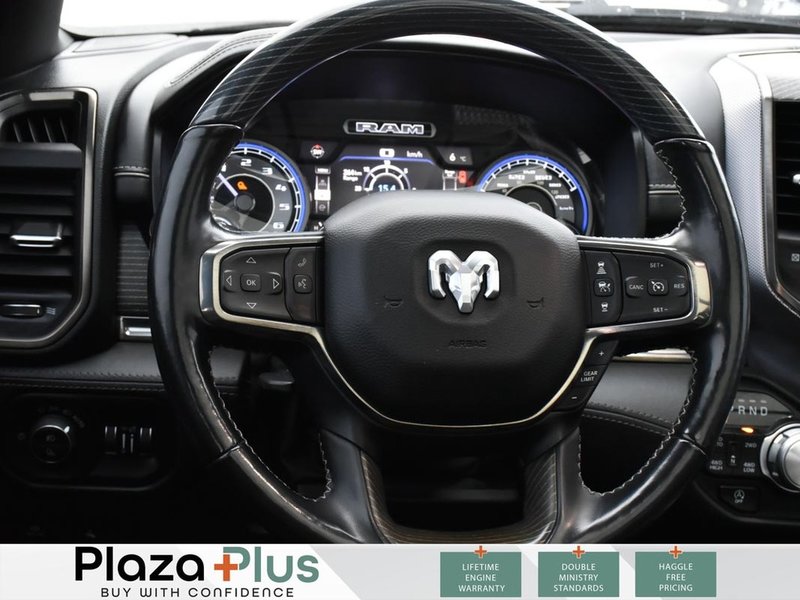 2020 Ram 1500 Limited LIMITED/ADAPTIVE CRUISE/HEATED AND COOLED SEATS/AERIAL VIEW DISPLAY/PANO ROOF/HEMI