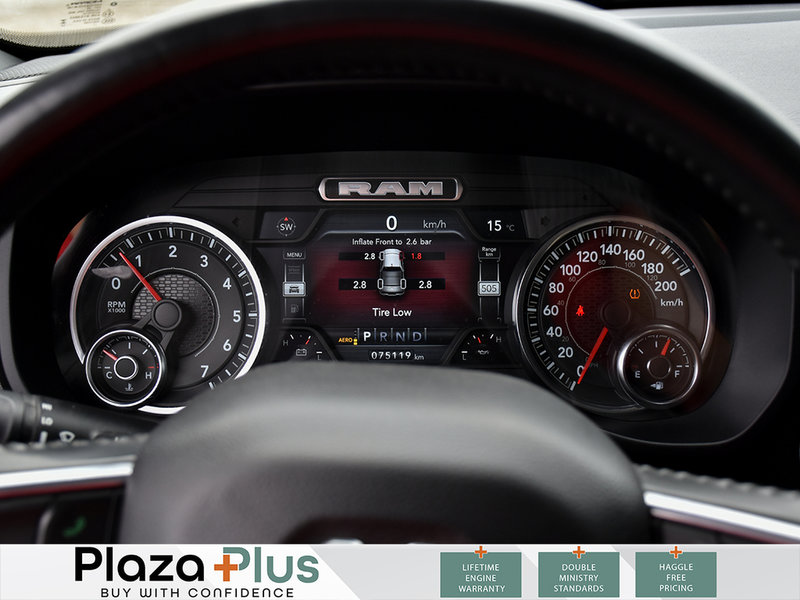 2023 Ram 1500 Laramie AIR SUSPENSION | HEATED + VENTILATED SEATS | ONE OWNER CLEAN CARFAX | REMOTE START