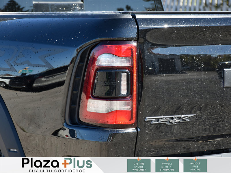 2023 Ram 1500 TRX LEVEL 2/CARBON FIBRE PKG/PANOROOF/ADVANCED SAFETY PKG/RUNNING BOARDS/TOW PKG