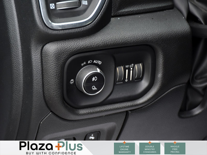 2024 Ram 1500 Laramie NIGHT EDITION | BED UTILITY GROUP | PANO SUNROOF