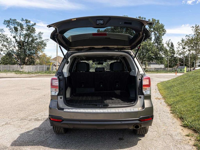 2017 Subaru Forester i Limited w/Tech Pkg 2.5L 4-CYLINDER ENGINE   4-CYLINDER   130 HP