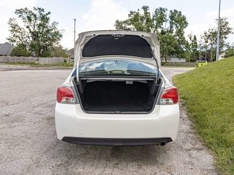 2015 Subaru Impreza 2.0i w/Limited Pkg