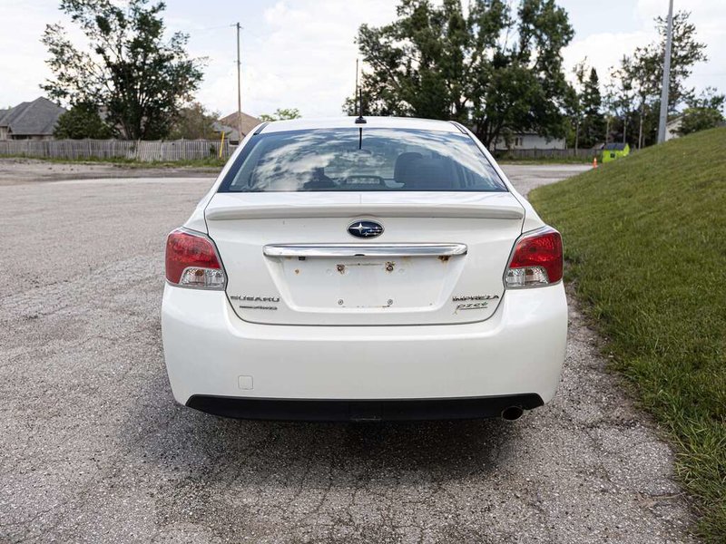 2015 Subaru Impreza 2.0i w/Limited Pkg