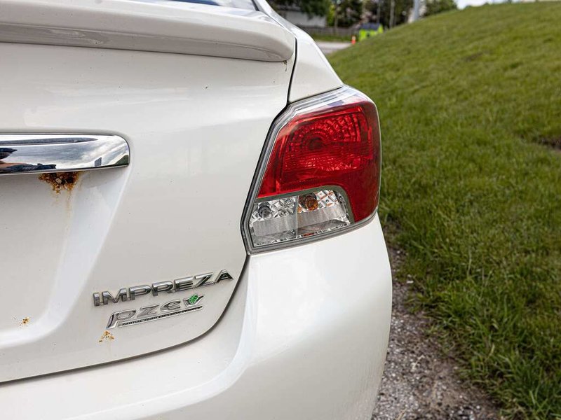 2015 Subaru Impreza 2.0i w/Limited Pkg