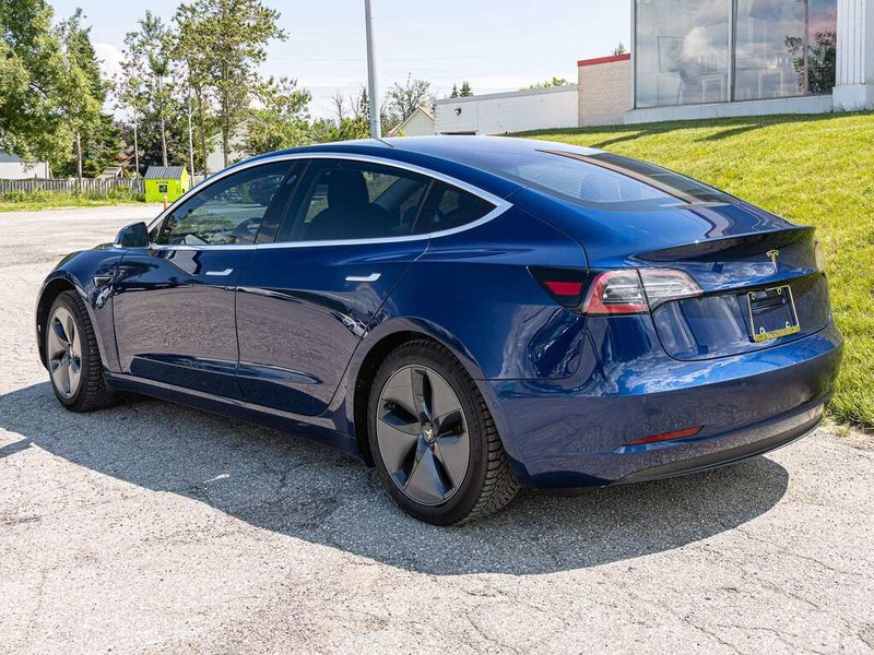 2018 Tesla MODEL 3 LONG RANGE ALL-ELECTRIC POWERTRAIN   AUTOPILOT CAPABILITY