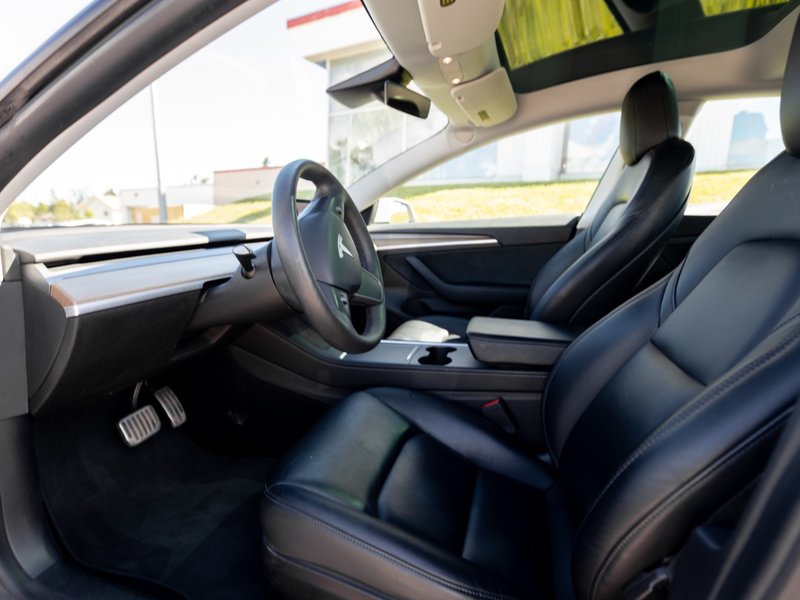 2021 Tesla Model 3 Standard Range Standard Range RWD -Ltd Avail-