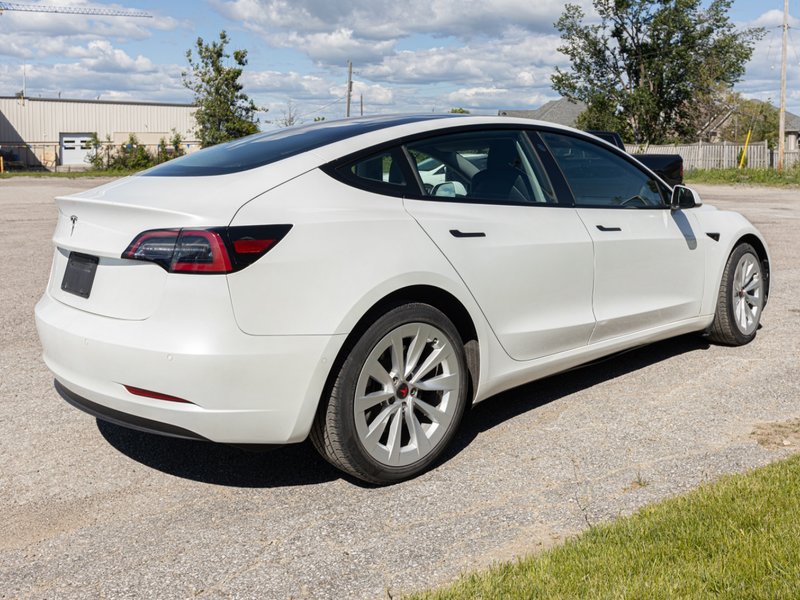2021 Tesla Model 3 Standard Range Standard Range RWD -Ltd Avail-