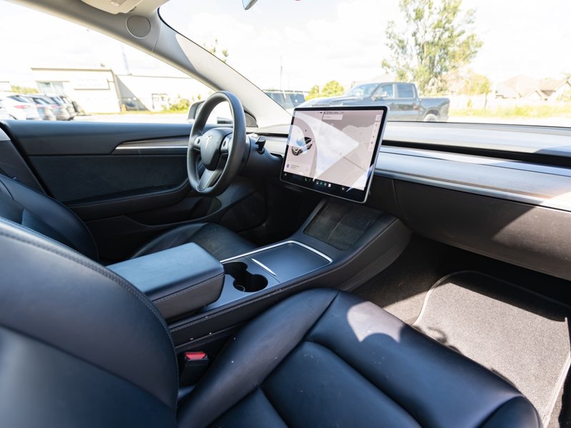 2021 Tesla Model 3 Standard Range Standard Range RWD -Ltd Avail-