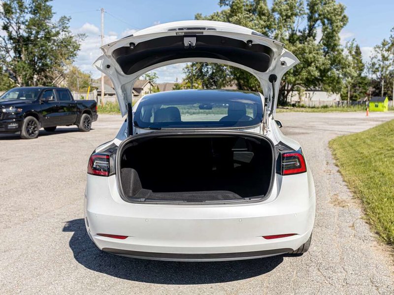 2021 Tesla Model 3 Standard Range Standard Range RWD -Ltd Avail-