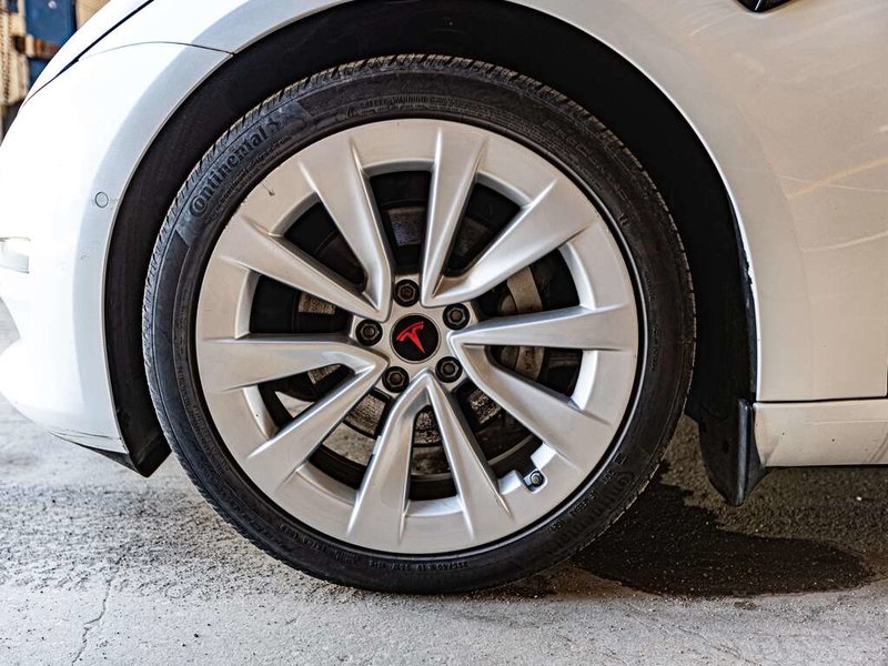2021 Tesla Model 3 Standard Range Standard Range RWD -Ltd Avail-