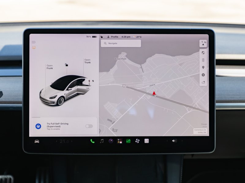 2021 Tesla Model 3 Standard Range Standard Range RWD -Ltd Avail-