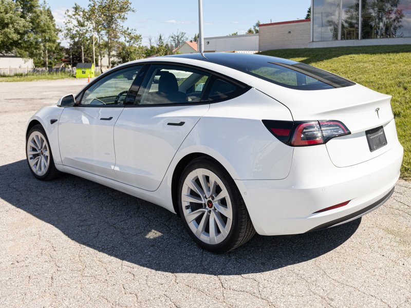 2021 Tesla Model 3 Standard Range Standard Range RWD -Ltd Avail-