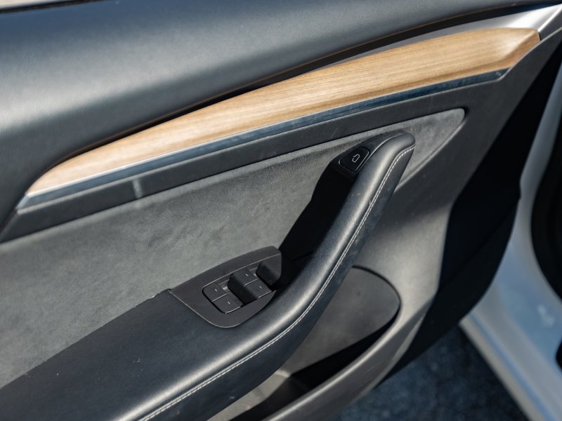 2021 Tesla Model 3 Standard Range Standard Range RWD -Ltd Avail-