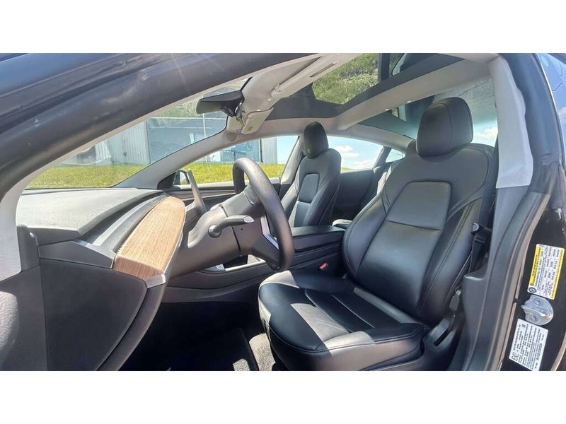 2022 Tesla Model 3 Performance PERFORMANCE   AWD   0–60 MPH IN ~3.1 SECONDS