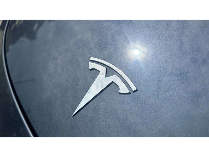 2023 Tesla Model Y Long Range Long Range AWD