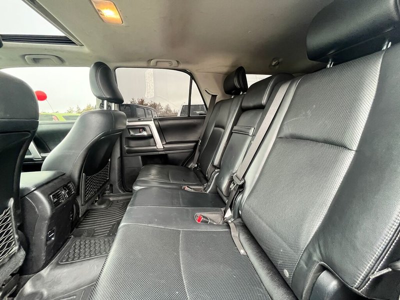 2015 Toyota 4Runner SR5 4WD 4dr V6 SR5