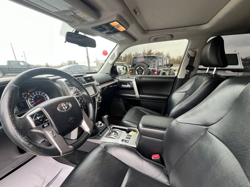 2015 Toyota 4Runner SR5 4WD 4dr V6 SR5