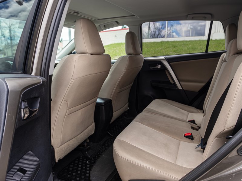 2014 Toyota RAV4 XLE FWD 4dr XLE