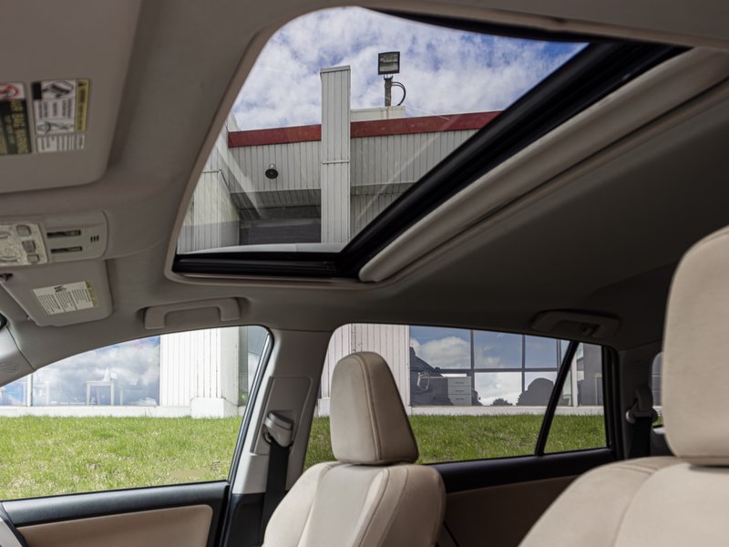 2014 Toyota RAV4 XLE FWD 4dr XLE