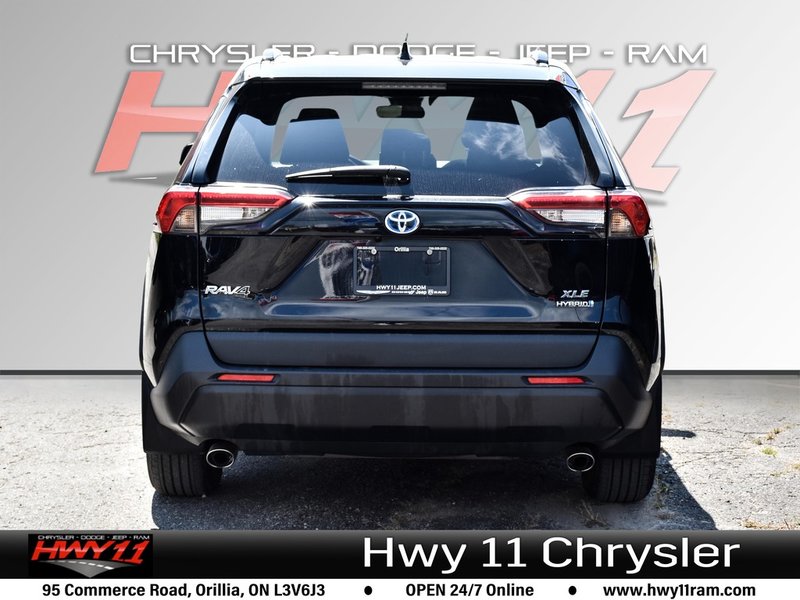 2021 Toyota RAV4 Hybrid XLE