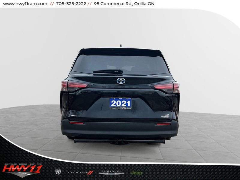 2021 Toyota Sienna LE AWD | 8 PASSENGER | HYBRID |