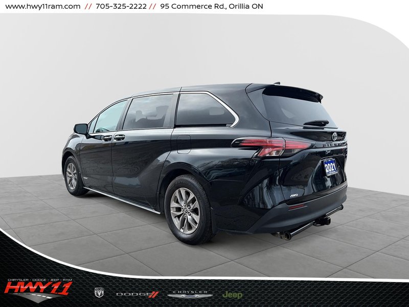 2021 Toyota Sienna LE AWD | 8 PASSENGER | HYBRID |