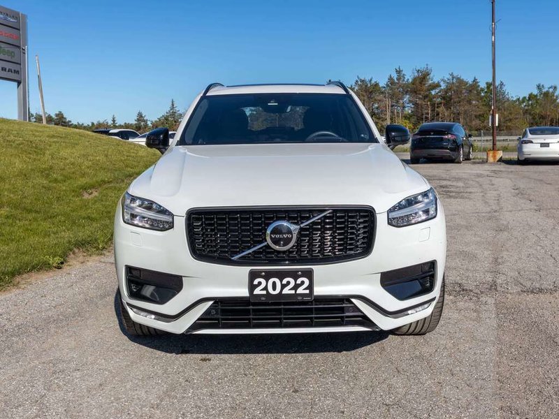 2022 Volvo XC90 R-Design R-DESIGN   TURBOCHARGED AND SUPERCHARGED   AWD
