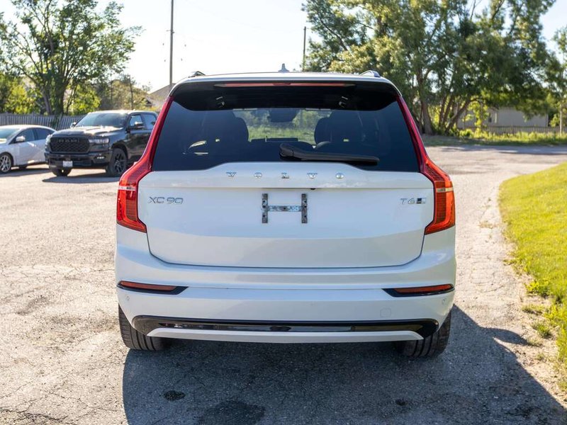 2022 Volvo XC90 R-Design R-DESIGN   TURBOCHARGED AND SUPERCHARGED   AWD