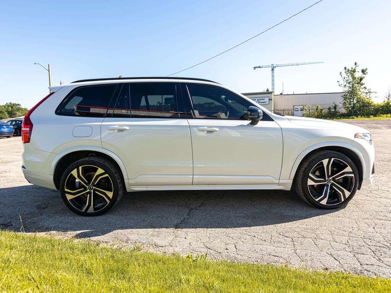2022 Volvo XC90 R-Design R-DESIGN   TURBOCHARGED AND SUPERCHARGED   AWD