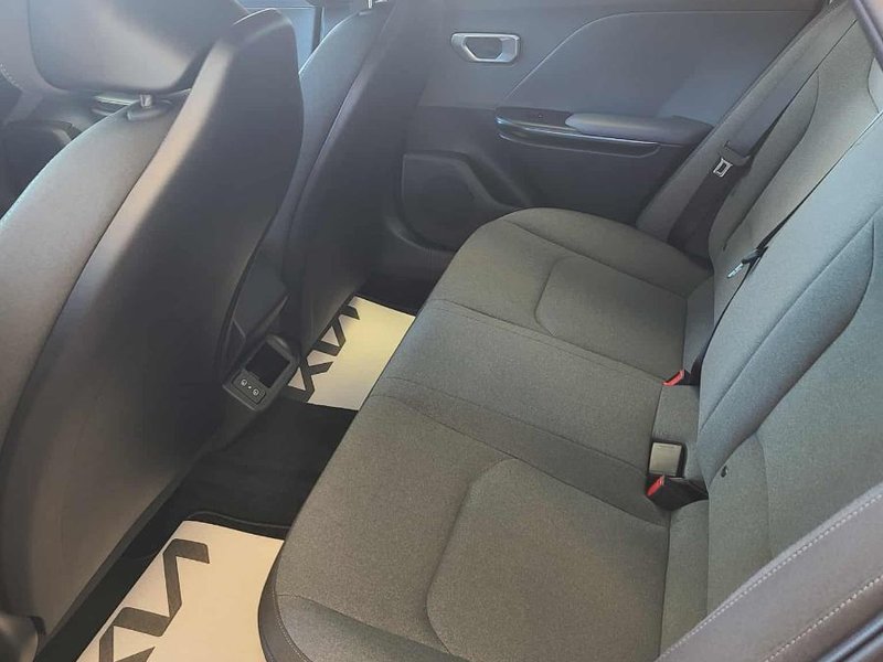 Kia K4 LX 2025