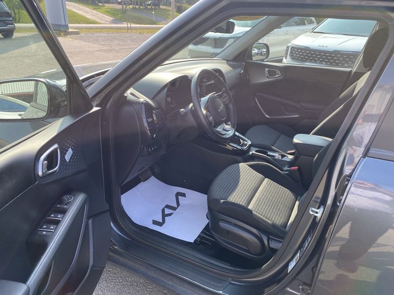 2023 Kia Soul EX