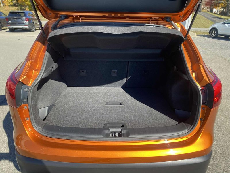 Nissan Qashqai SV AWD 2018
