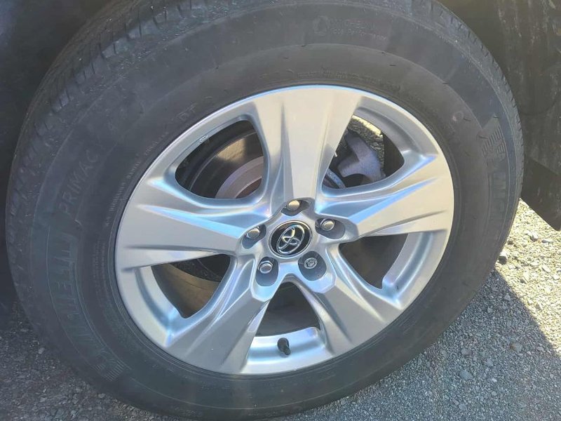Toyota RAV4 XLE AWD 2019