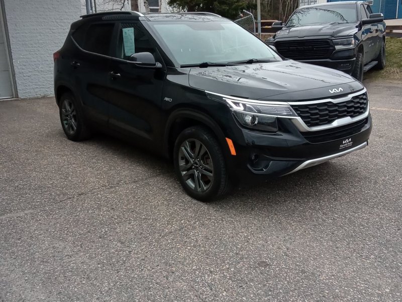 2023 Kia Seltos LX