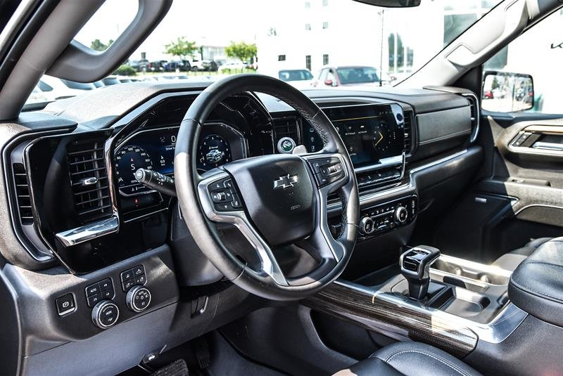 2023 Chevrolet Silverado 1500 Crew Cab 4x4 RST / Standard Box