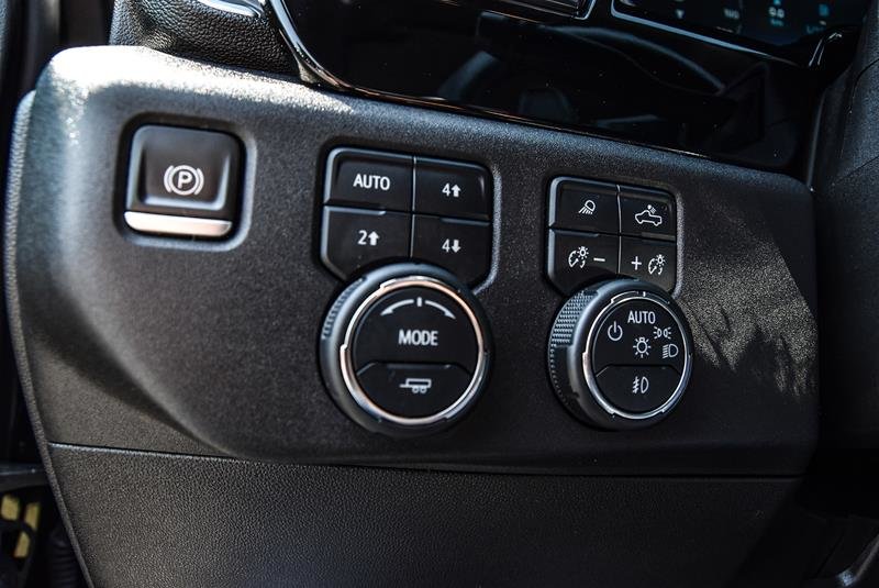 2023 Chevrolet Silverado 1500 Crew Cab 4x4 RST / Standard Box