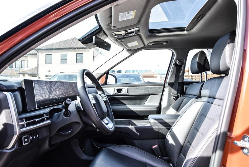 2025 Hyundai Santa Fe Luxury AWD Luxery AWD -Loaded !