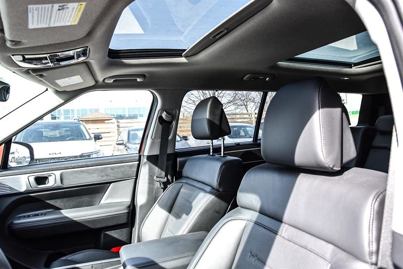 2025 Hyundai Santa Fe Luxury AWD Luxery AWD -Loaded !