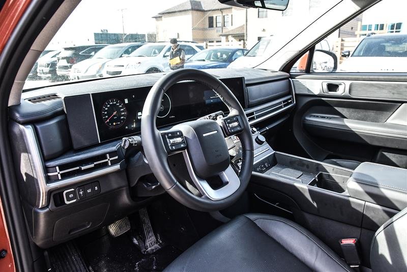2025 Hyundai Santa Fe Luxury AWD Luxery AWD -Loaded !