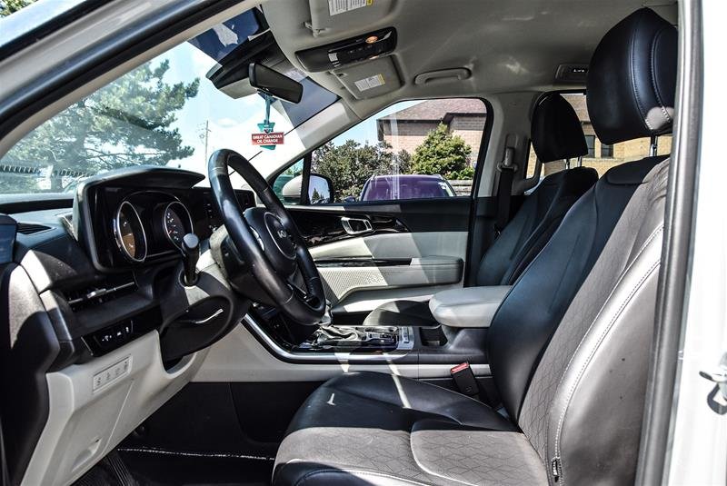 2022 Kia Carnival EX