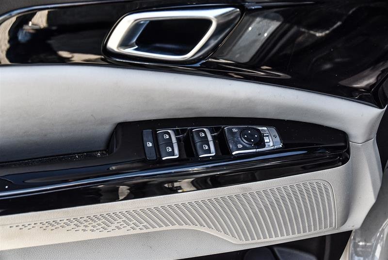 2022 Kia Carnival EX
