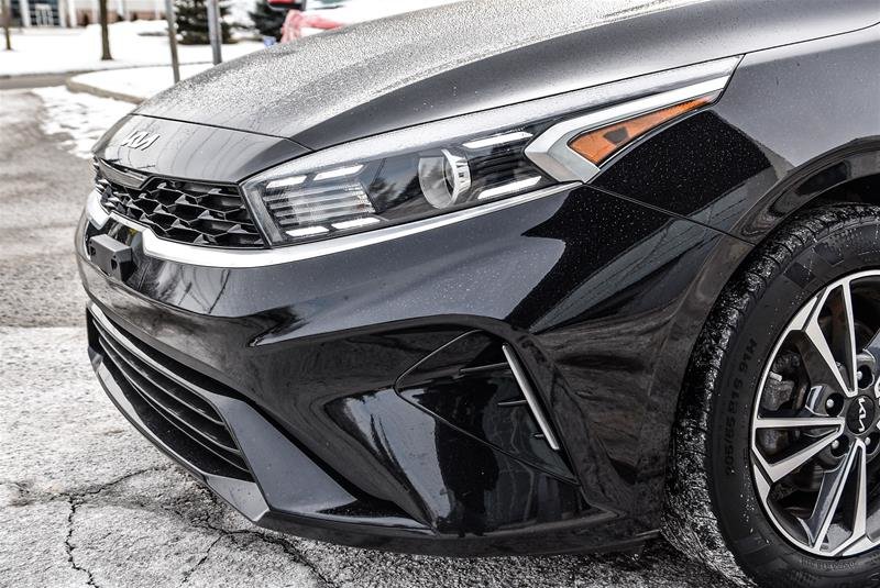 2022 Kia Forte Sedan EX IVT
