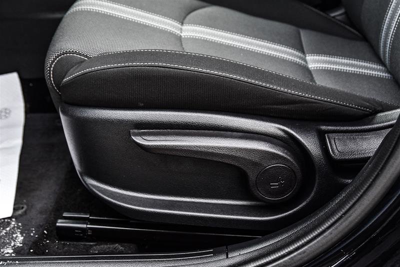 2022 Kia Forte Sedan EX IVT