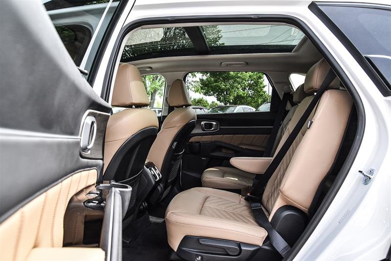 2025 Kia Sorento X-Line Limited AWD w/Olive Brown Interior